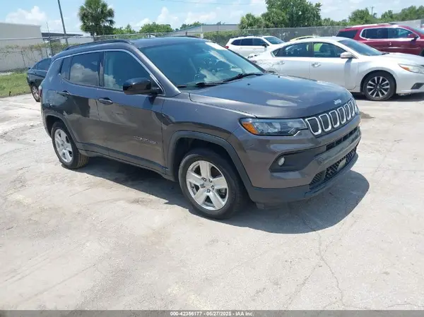 3C4NJCBB4NT137245 2022 JEEP COMPASS - Image 1