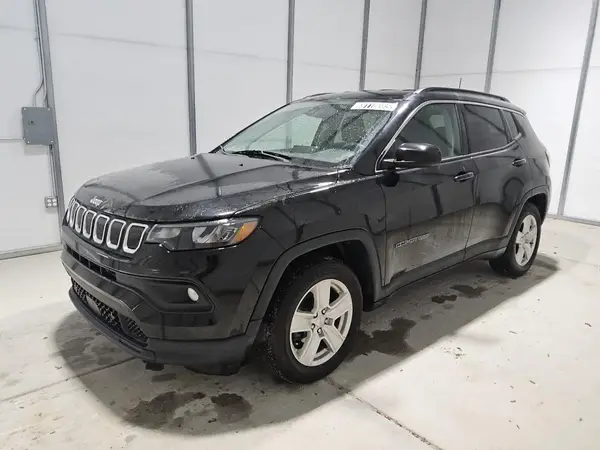 3C4NJCBB4NT137701 2022 JEEP COMPASS - Image 1