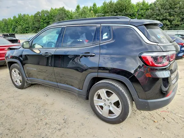 3C4NJCBB4NT138816 2022 JEEP COMPASS - Image 2