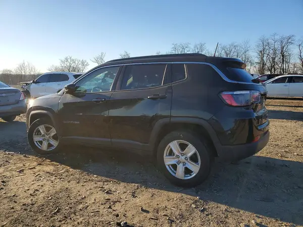 3C4NJCBB4NT139769 2022 JEEP COMPASS - Image 2