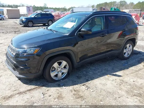 3C4NJCBB4NT140193 2022 JEEP COMPASS - Image 2