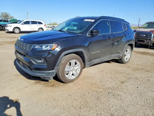 3C4NJCBB4NT162520 2022 JEEP COMPASS - Image 2