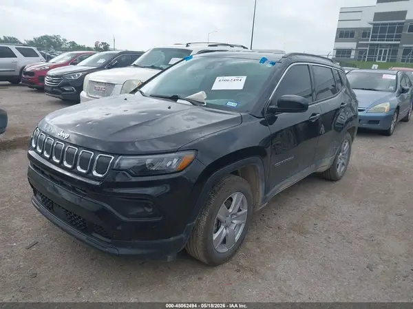 3C4NJCBB4NT213305 2022 JEEP COMPASS - Image 2