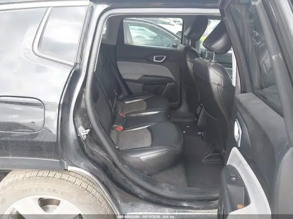 3C4NJCBB4NT213305 2022 JEEP COMPASS - Image 8