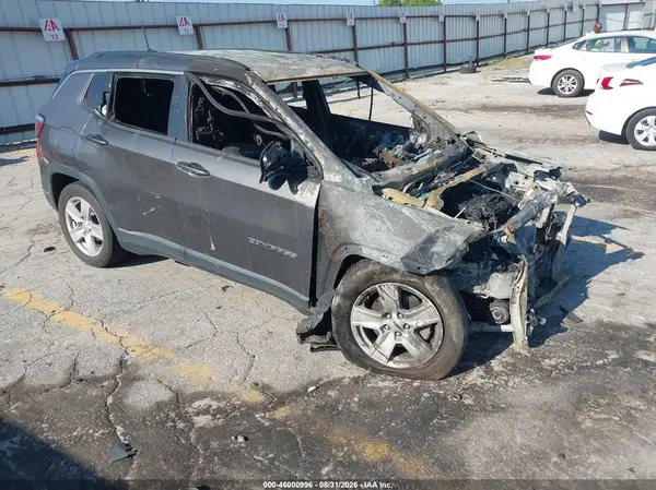 3C4NJCBB4NT214194 2022 JEEP COMPASS - Image 1
