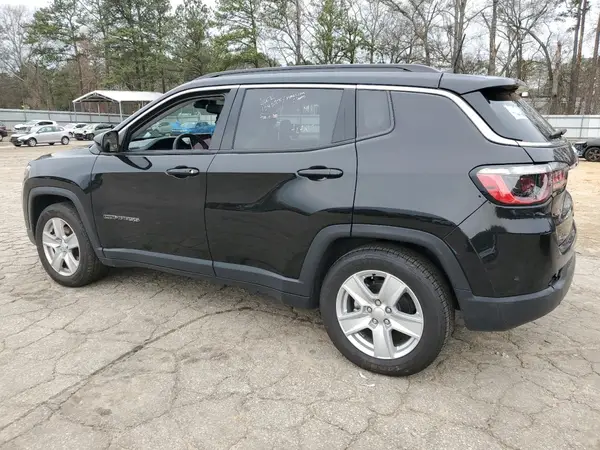 3C4NJCBB4NT218584 2022 JEEP COMPASS - Image 2