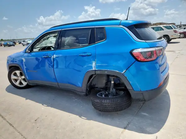 3C4NJCBB5HT629643 2017 JEEP COMPASS - Image 2