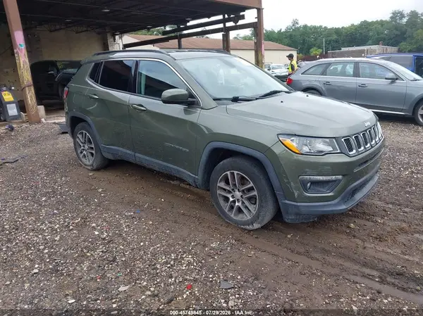 3C4NJCBB5HT632901 2017 JEEP COMPASS - Image 1