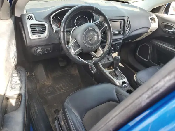 3C4NJCBB5HT661167 2017 JEEP COMPASS - Image 8