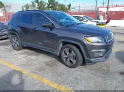 3C4NJCBB5JT105768 2018 JEEP COMPASS