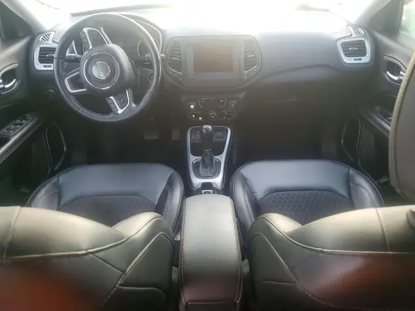 3C4NJCBB5JT137037 2018 JEEP COMPASS - Image 8