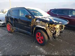 3C4NJCBB5JT151813 2018 JEEP COMPASS