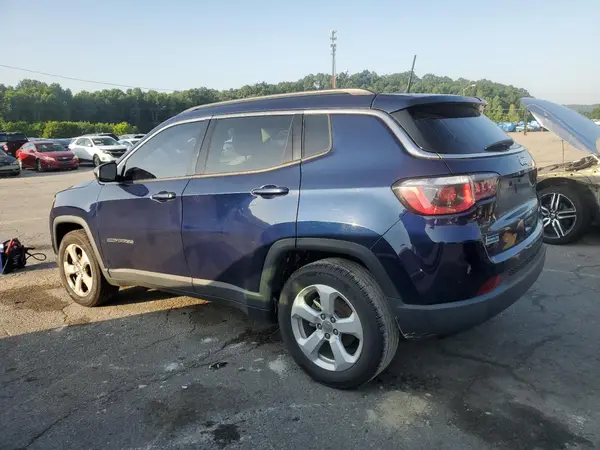 3C4NJCBB5JT186724 2018 JEEP COMPASS - Image 2