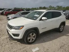 3C4NJCBB5JT233430 2018 JEEP COMPASS