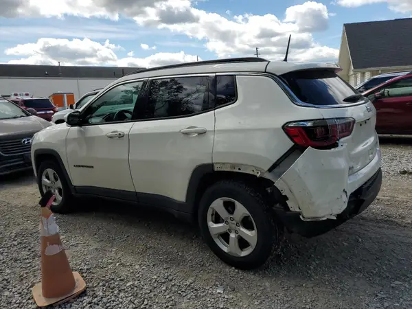 3C4NJCBB5JT272521 2018 JEEP COMPASS - Image 2