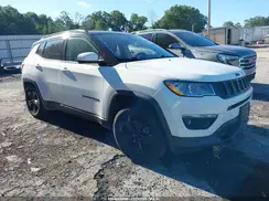 3C4NJCBB5JT304979 2018 JEEP COMPASS