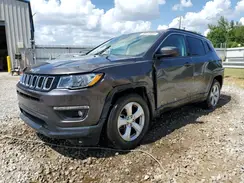3C4NJCBB5JT309079 2018 JEEP COMPASS