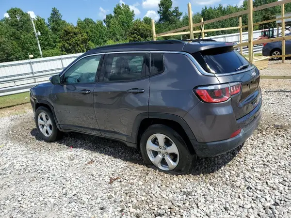 3C4NJCBB5JT309079 2018 JEEP COMPASS - Image 2