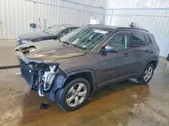 3C4NJCBB5JT338856 2018 JEEP COMPASS