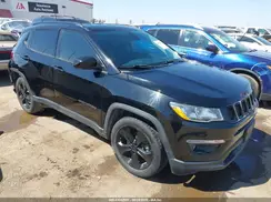 3C4NJCBB5JT438374 2018 JEEP COMPASS