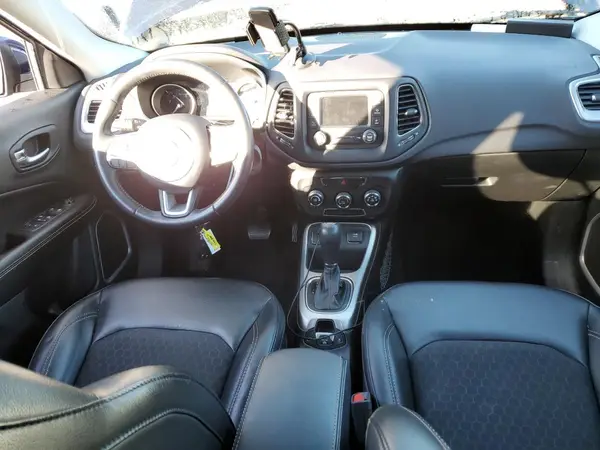 3C4NJCBB5JT471293 2018 JEEP COMPASS - Image 8