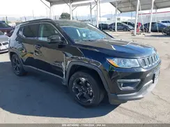 3C4NJCBB5JT489048 2018 JEEP COMPASS