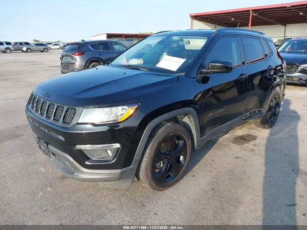 3C4NJCBB5KT613434 2019 JEEP COMPASS - Image 2