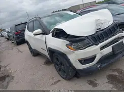 3C4NJCBB5KT615720 2019 JEEP COMPASS