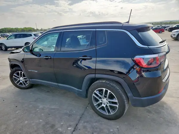 3C4NJCBB5KT636714 2019 JEEP COMPASS - Image 2