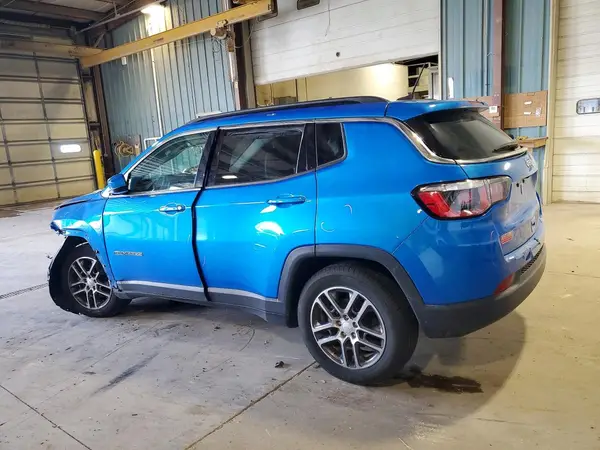 3C4NJCBB5KT636728 2019 JEEP COMPASS - Image 2