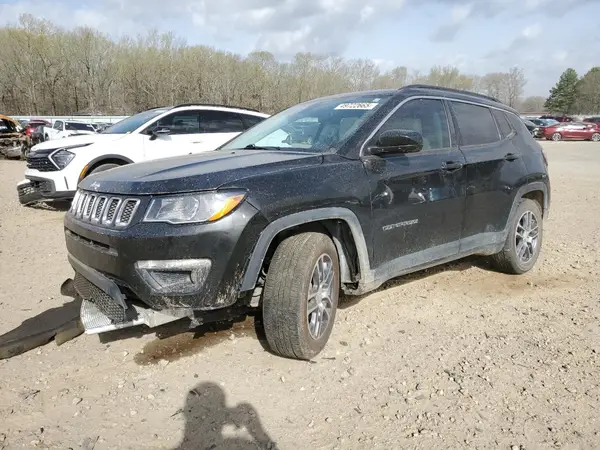 3C4NJCBB5KT652654 2019 JEEP COMPASS - Image 1