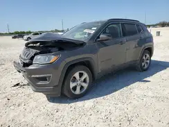 3C4NJCBB5KT654713 2019 JEEP COMPASS