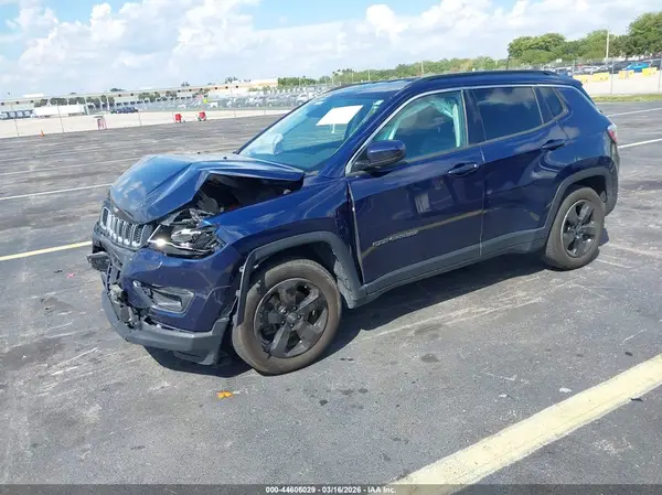 3C4NJCBB5KT655232 2019 JEEP COMPASS - Image 2