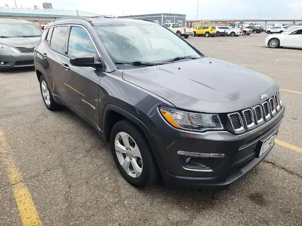 3C4NJCBB5KT670832 2019 JEEP COMPASS - Image 8