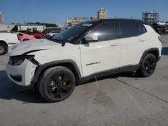 3C4NJCBB5KT692720 2019 JEEP COMPASS