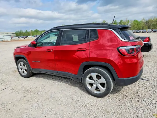 3C4NJCBB5KT699943 2019 JEEP COMPASS - Image 2