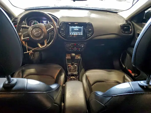 3C4NJCBB5KT706714 2019 JEEP COMPASS - Image 8