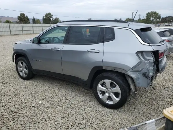 3C4NJCBB5KT727076 2019 JEEP COMPASS - Image 2