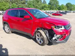 3C4NJCBB5KT736666 2019 JEEP COMPASS