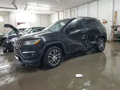 3C4NJCBB5KT755878 2019 JEEP COMPASS