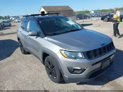 3C4NJCBB5KT762975 2019 JEEP COMPASS