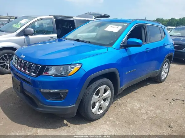 3C4NJCBB5KT769585 2019 JEEP COMPASS - Image 2