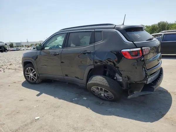 3C4NJCBB5KT809325 2019 JEEP COMPASS - Image 2