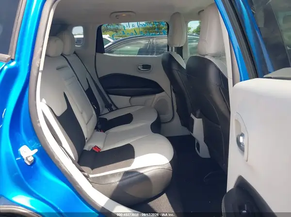 3C4NJCBB5KT843944 2019 JEEP COMPASS - Image 8