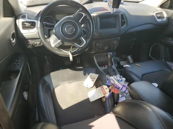 3C4NJCBB5KT843992 2019 JEEP COMPASS - Image 8