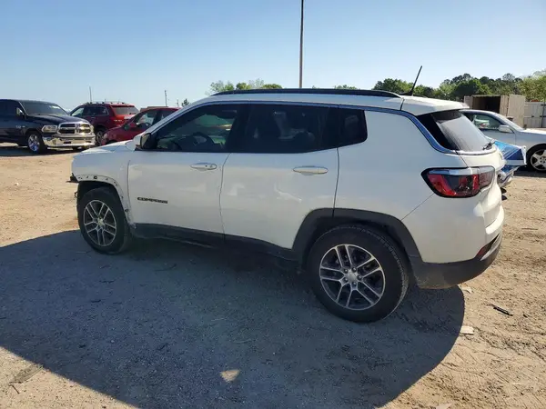 3C4NJCBB5KT844074 2019 JEEP COMPASS - Image 2