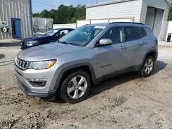 3C4NJCBB5KT851039 2019 JEEP COMPASS