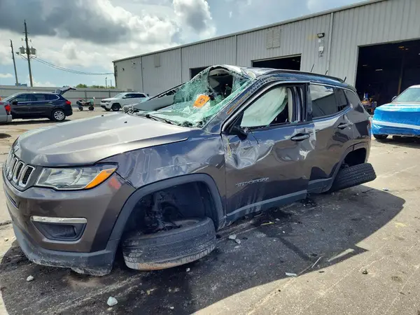 3C4NJCBB5KT851252 2019 JEEP COMPASS - Image 1