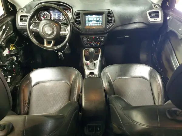 3C4NJCBB5LT108365 2020 JEEP COMPASS - Image 8
