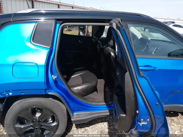 3C4NJCBB5LT141172 2020 JEEP COMPASS - Image 8